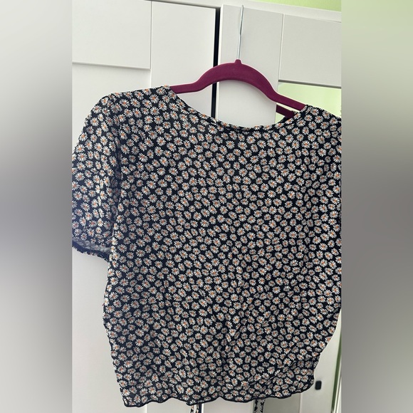 CROP TOP - Picture 4 of 4